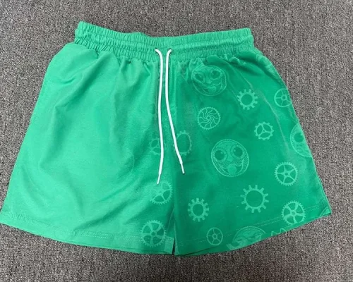 custom-swim-trunks-manufacturers.jpg-1.webp