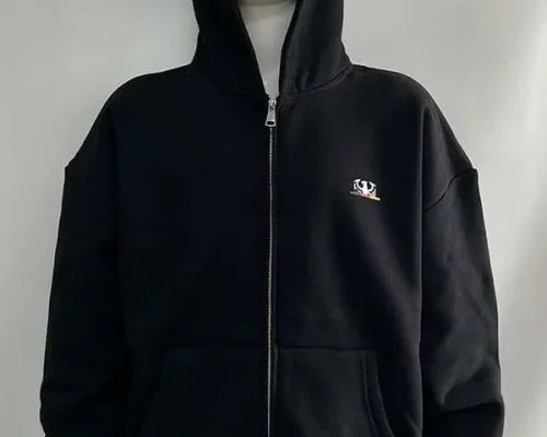 custom-zip-up-hoodies.jpg-1.webp